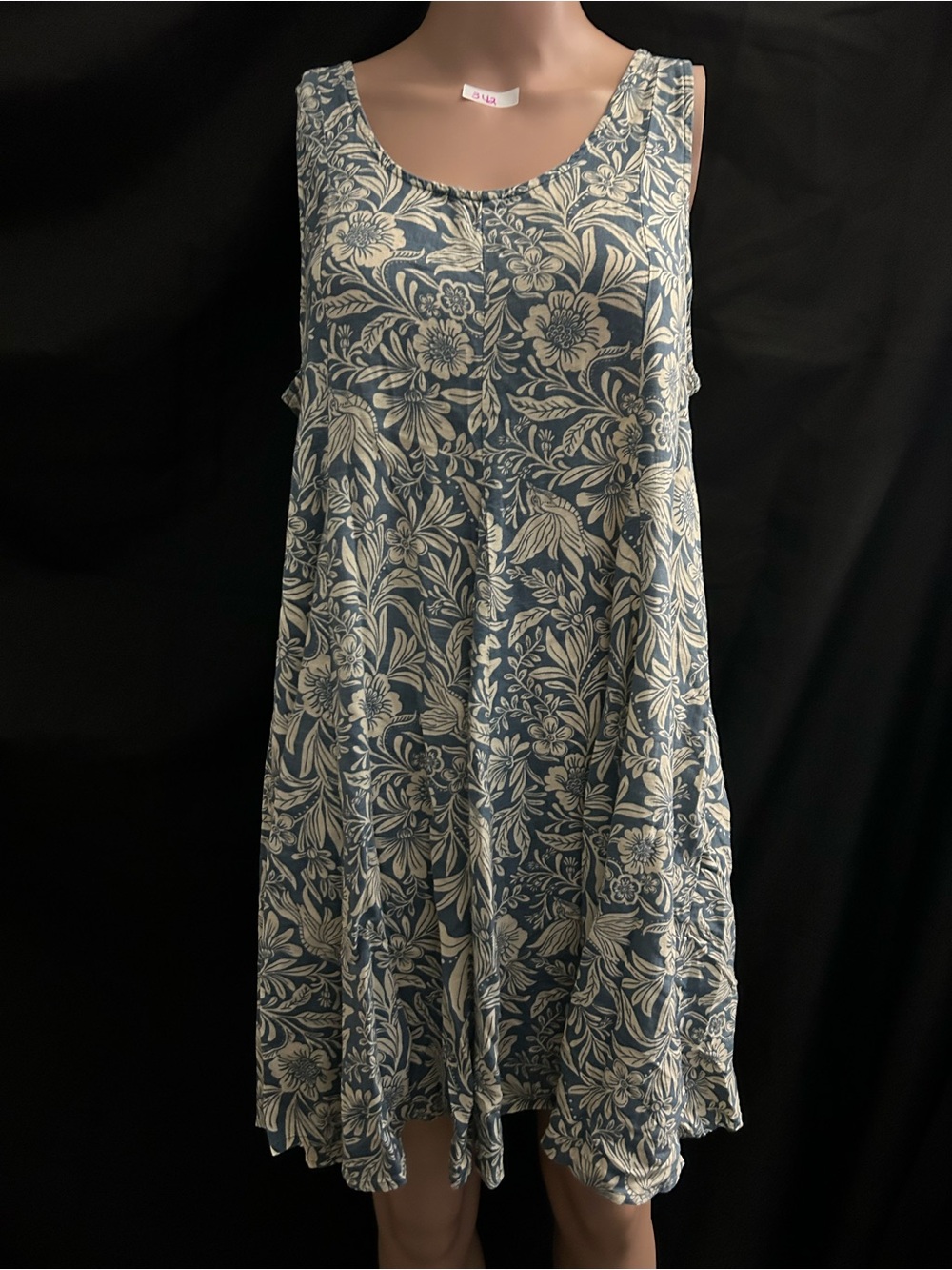 Bila 77 Sleeveless Blue & Cream Floral Swing Dress LG NWOT